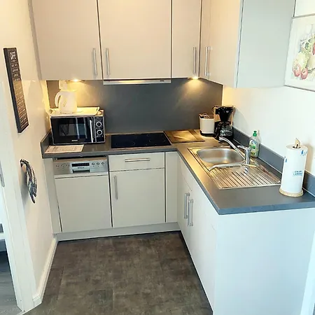 G14-004 ハイリゲンハーフェン