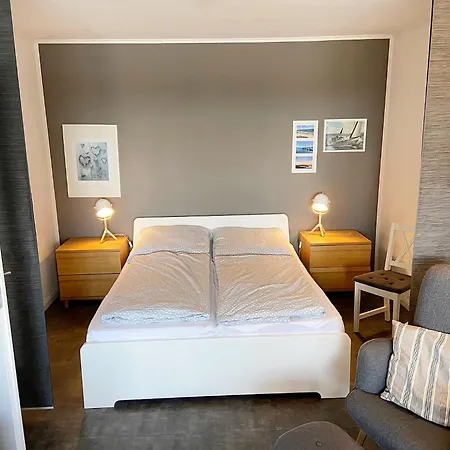 G14-004 * ハイリゲンハーフェン